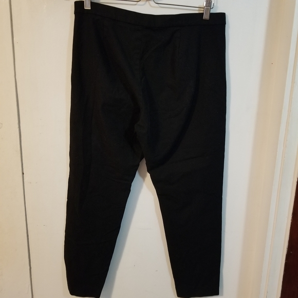 Banana Republic Black Stretch Skinny Fit Pants - Picture 6 of 9
